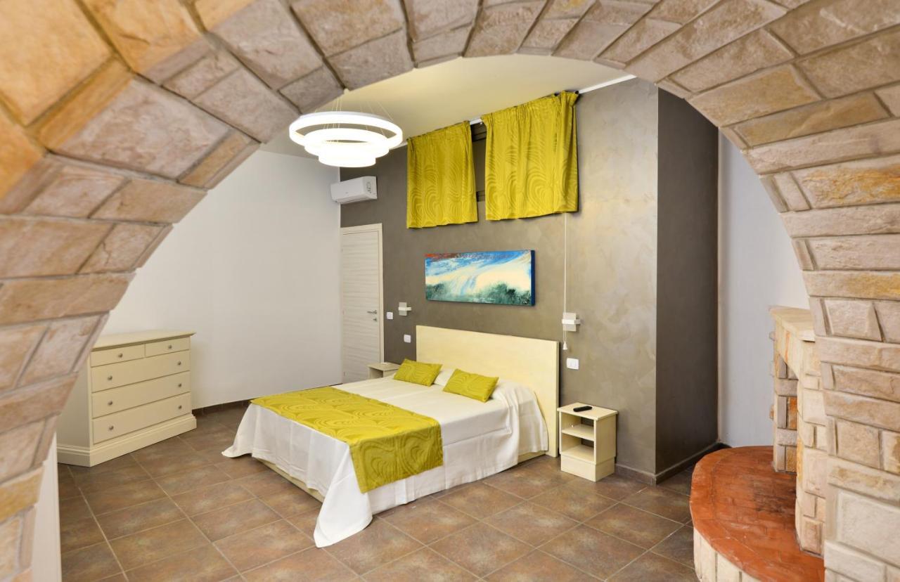 Damavi Suite 2 Torre dell'Orso Extérieur photo